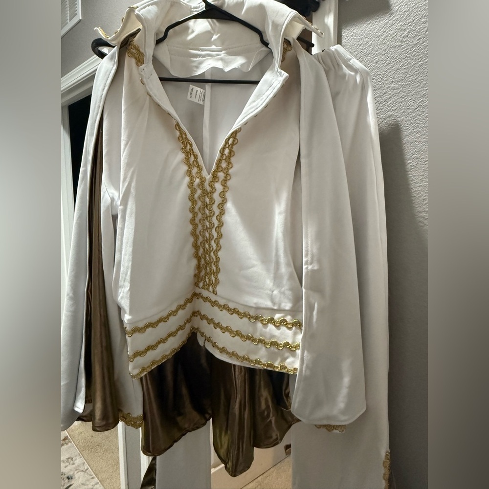 Elvis Presley 3 piece Costume with Gold Accents - Picture 3 of 9